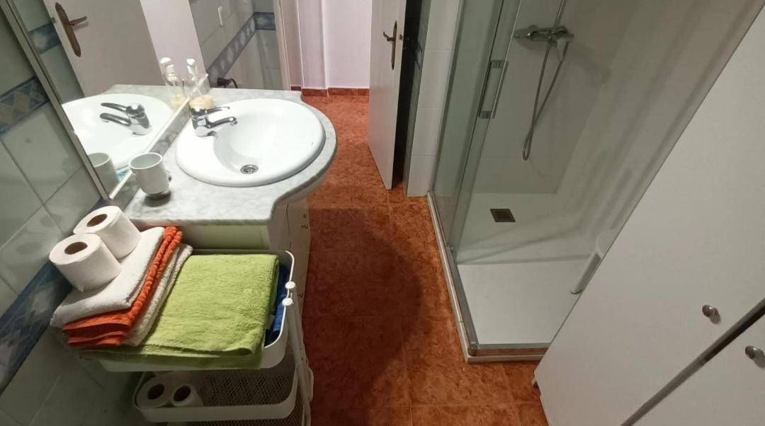 Apartamento Acapulco Luxe Piso 3 En 1A Linea Playa Poniente Benidorm Top Vistas Al Mar Espectaculares Y De Luxe Con Acceso A Piscina Y Garaje Privado Esterno foto