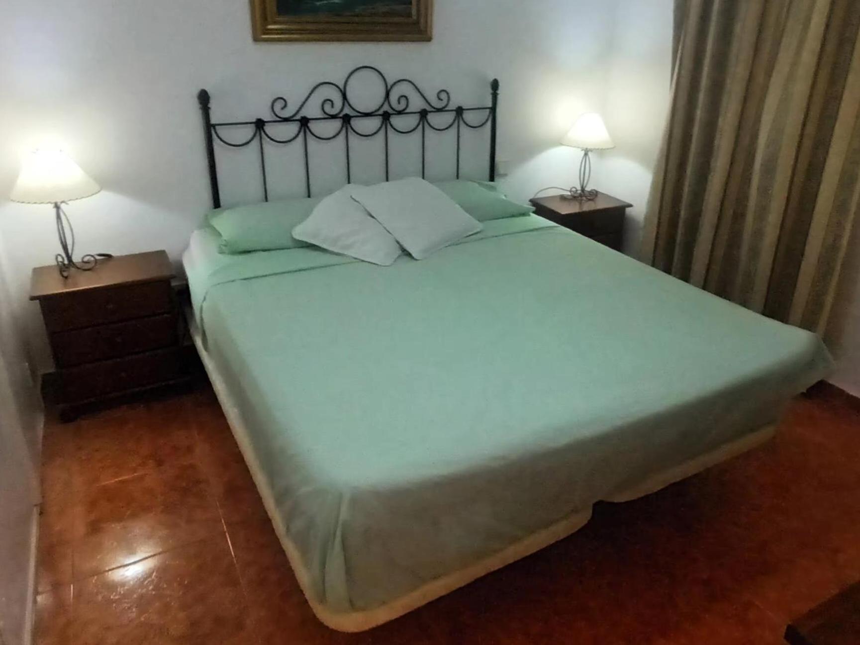 Apartamento Acapulco Luxe Piso 3 En 1A Linea Playa Poniente Benidorm Top Vistas Al Mar Espectaculares Y De Luxe Con Acceso A Piscina Y Garaje Privado Esterno foto
